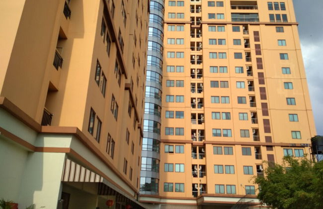 Spacious Studio Room at Grand Setiabudi Apartment - Photo 49