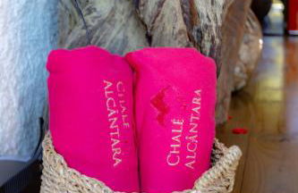 Chale Alcantara Jacuzzi, Lareira e Deck com Vista - Foto 21