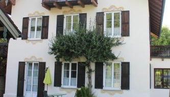 Villa Waldfrieden - Ferienwohnungen und -Haus - Foto 3