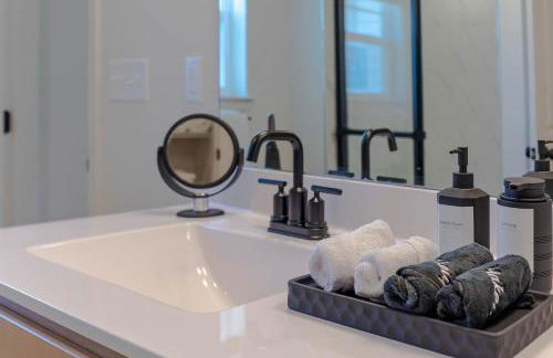 The Cobbin Luxe, Luxe Stay Minutes from Penn State - Foto 4