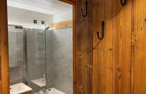 Chalet Olympie, Appartement avec balcon et vue montagne, ski aux pieds, Méribel-Mottaret - Foto 11