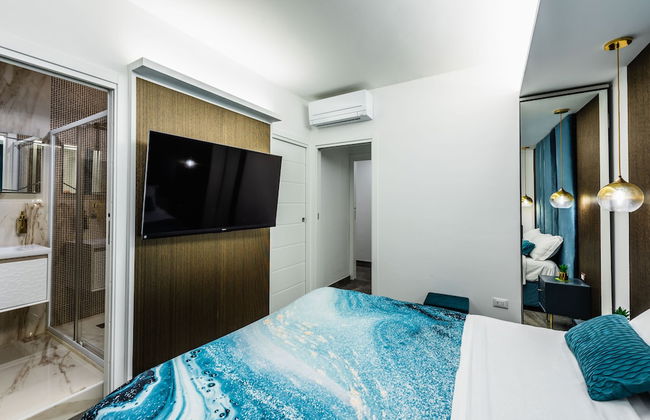 Azzurra Seaview House with Terrace - Photo 5