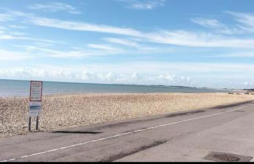 Guest suite 50m from the beach - Photo 21