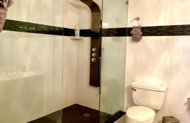 Castle Beach Resort Condo - Panoramic Large Penthouse or Deluxe 1 BR Direct Ocean View and beach access- Updated-Free parking- - Photo 72