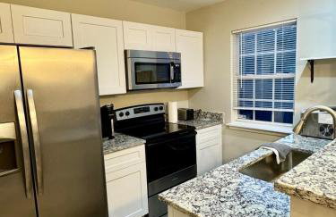 Modern Entire 2-Bedroom House for 6 Guests at University City - Foto 24