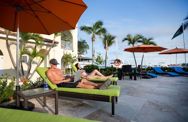 Paradise Harbour Club & Marina - Photo 19