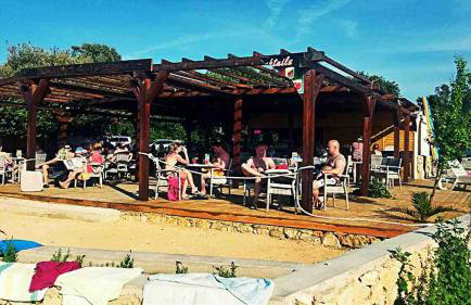 Malik's place - Photo 12