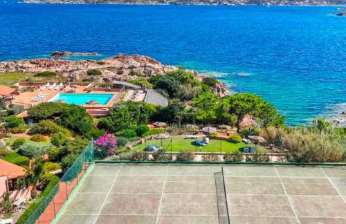CASA MUGHETTO R5055 WiFi, seafront, private sea access, swimming pool - Foto 11