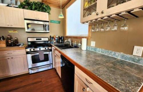 Oceanview Tower - Pool just steps to the beach - Foto 8