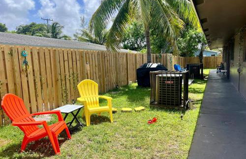 20 OFF Golden Hour BBQ 10 MIN Beach Airport FL - Foto 24