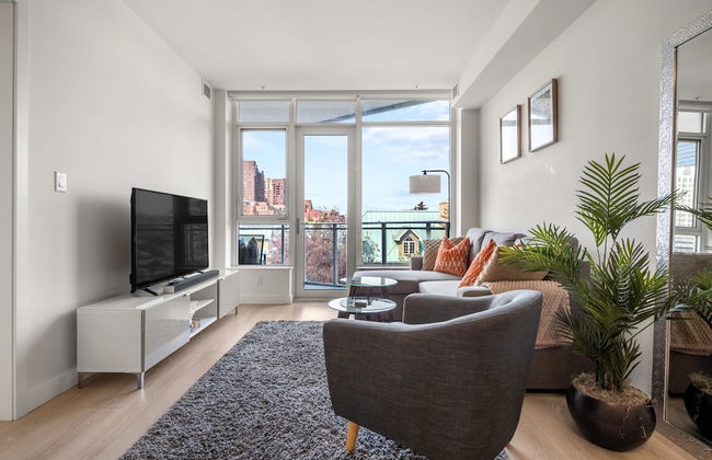 TOP 5 DT Riverside Walking Trails Free Parking - Foto 31