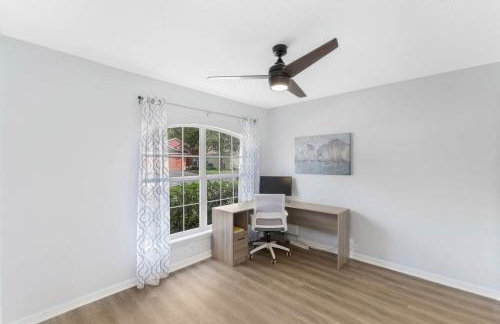 Stunning Newly Renovated Pool Home close to Disney - Foto 11