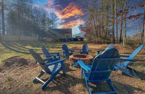 Spa Lodge Sleeps 9 Sauna Hot Tub Mtn Views - Foto 2