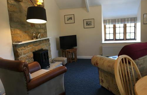 Millstones - Photo 4