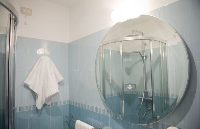 Garibaldi R&B - Photo 53