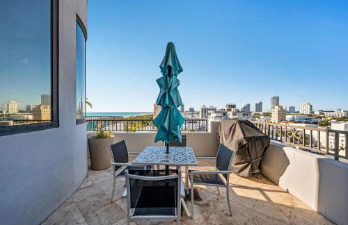 Crown Jewel of Ocean Drive- 2 story Penthouse, 4 Bedrooms & Private rooftop spa - Foto 78