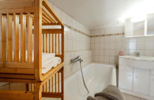 Im historischen Gesindehaus 15 min zum Strand - Foto 6