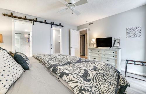 Luxury Lakefront Boyne City Townhome with Views! - Foto 13