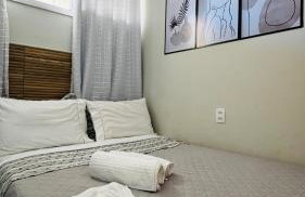 Stúdio Completo com Ar e wifi rápido em itapuã - Foto 1