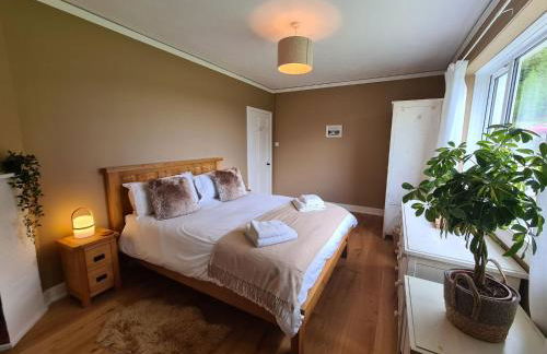 South Lodge, Glenfintaig - Photo 1