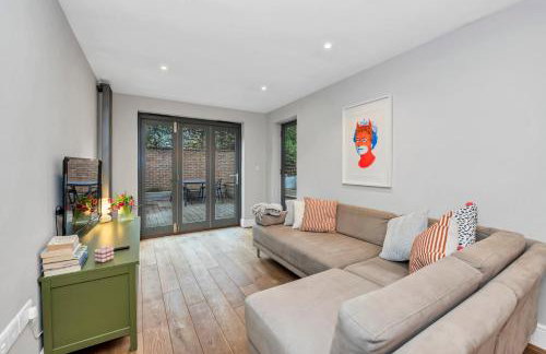 7D Albert St - sleeps 4 guests with parking on request - Foto 1