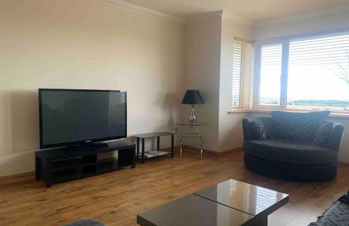 Stornoway Holiday Let - Photo 9