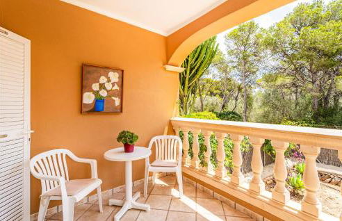 3 Bedroom Awesome Home In Porto Petro - Foto 5