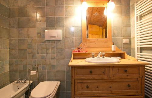 Typical Cottage in Bellamonte Italy With Bubble Bath - Foto 39