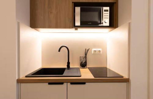 Jomi Stays Berlin - Kudamm - Foto 14