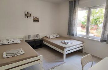 Apartman Emily, 6 plus 2 guests, newly refurbished - Foto 11