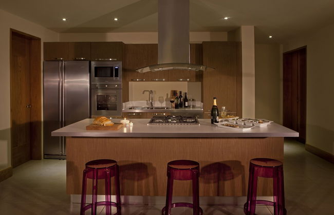 Ultravioleta Boutique Residences - Photo 6