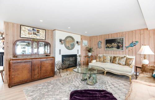 Ocean front home on dunes of Wingaersheek Beach - Photo 9