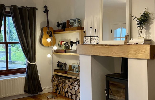 Picturesque Village House - Photo 16