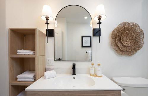 Coastal Charm Inviting 3 BR Montara Home - Foto 18