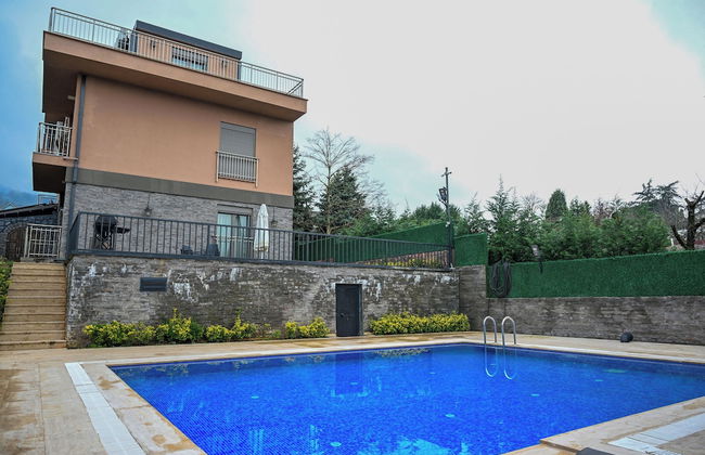 Yonca Evler - Foto 21