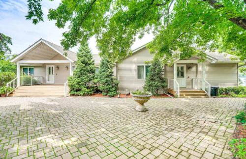 519B Large 2 bedroom on the water - Foto 33