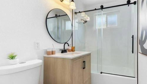 cozy house 4 bedrooms 2 baths - Foto 4, Shower