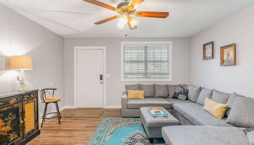 Cute & Cozy - Minutes from Downtown & BNA - Foto 2