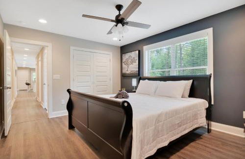 Spacious 4-bedroom Marietta Home w/ free parking - Foto 10