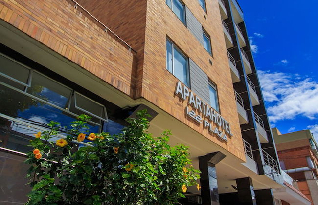 122 Plaza Apartahotel - Photo 47