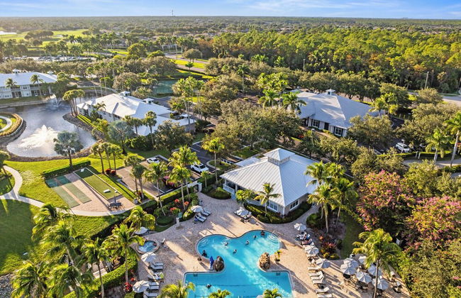 Messina Vacation Rental at Lely Resort. Spacious 3-BR, 2-Bath Condo with Lake Views and Handicap Accessibility. Enjoy Community Pool, Hot Tub, and Proximity to Naples Beaches and Dining - Foto 42