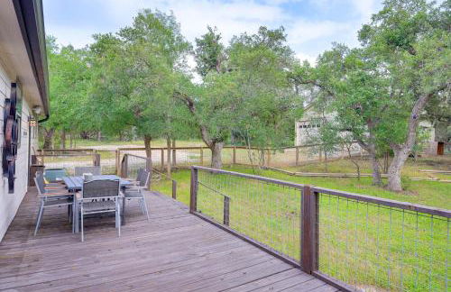 San Marcos Home with Fire Pit about 10 Mi to Downtown! - Photo 17