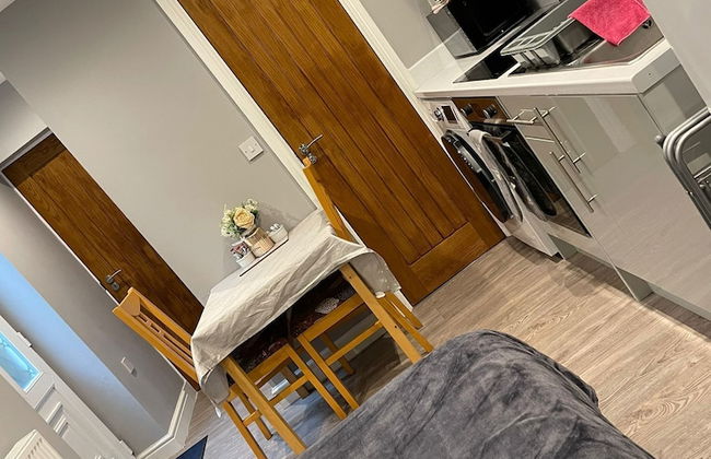 Stunning 1-bed Apartment in Bracknell - Foto 15