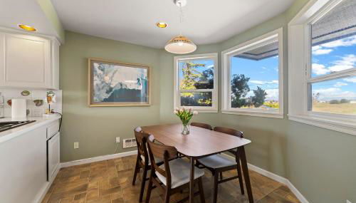 SANDY POINT 6 BEDS 3 BATHS BEACH HOUSE WITH AMAZING VIEWS - Foto 3