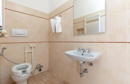 Cozy Apartment In Giano Dell'umbria Pg - Foto 17