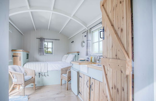 Haven View - 1 Bed Shepherds Hut - St Ishmael's - Foto 6