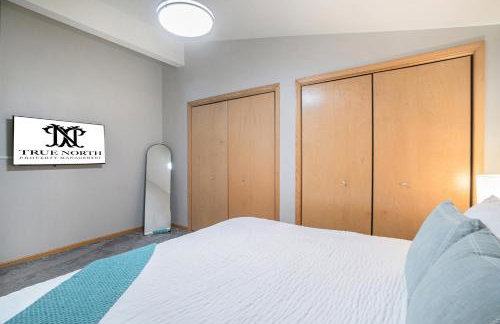 Tranquil 5-BR Lake House Near Duck Lake TC ➠7570 - Foto 18