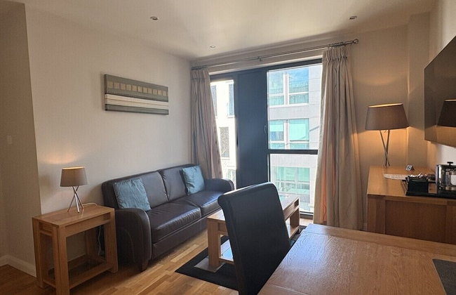 Liberty Wharf Apartments - Photo 16