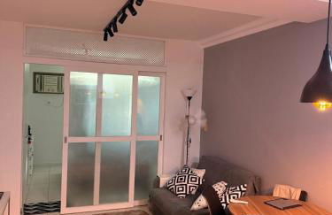 Camboinhas - Piscina e Garagem na Rua da praia - Foto 13