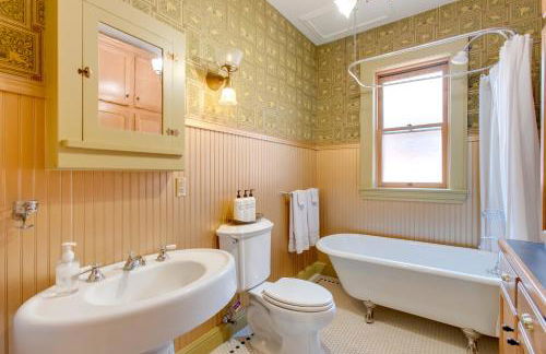 Victorian-Style Cheesman Park Apt - 2 Mi to Dtwn - Foto 25